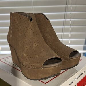 Pierre Dumas Tan Peep-Toe Wedge Booties